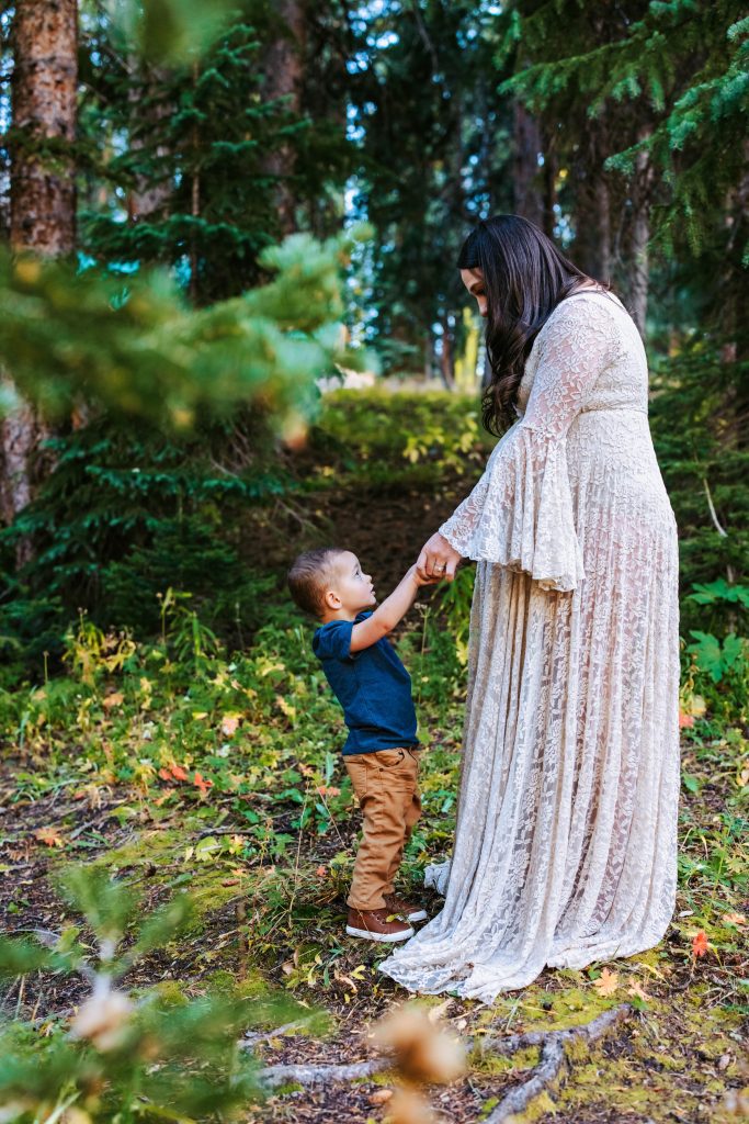 Maternity session on the mesa